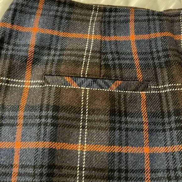 CAbi Beautiful skirt - Picture 3 of 7